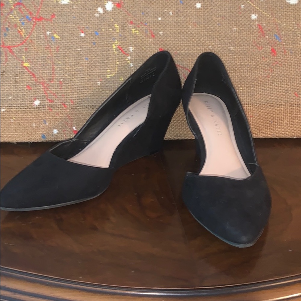 Kelly & Katie Business Wedges